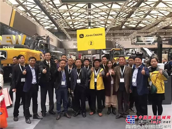 ?贏戰(zhàn)中國市場！約翰迪爾出色表態(tài)2018上海寶馬展